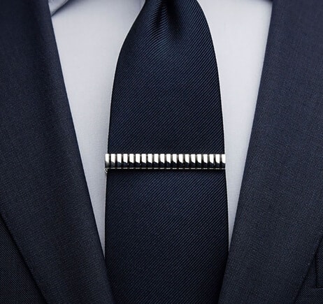 Advani Guides - Advani Custom Tailors tip img4